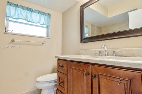 Casa en venta en Margate, Florida, 4 dormitorios, 164.9 m2 № 2028152 - foto 17