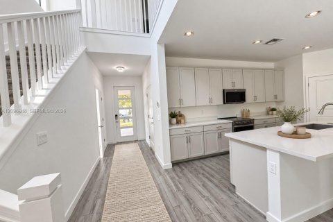 House in Lake Worth, Florida 3 bedrooms, 215.25 sq.m. № 2429787 - photo 5