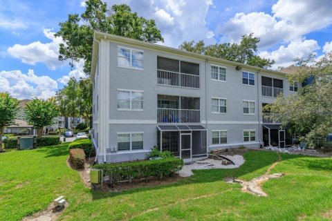 Condo in Longwood, Florida, 2 bedrooms  № 1885846 - photo 12
