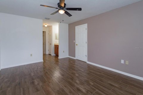 Condo in Longwood, Florida, 2 bedrooms  № 1885846 - photo 4