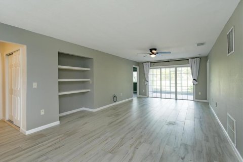 Condo in Longwood, Florida, 2 bedrooms  № 1885846 - photo 18