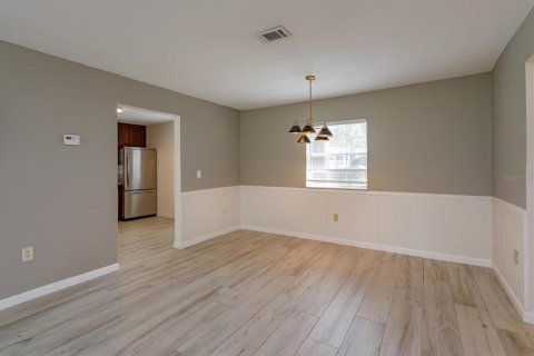 Condo in Longwood, Florida, 2 bedrooms  № 1885846 - photo 17
