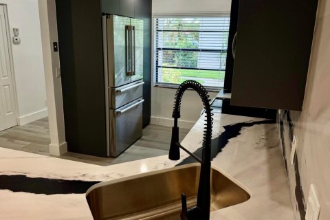 Copropriété à vendre à Boca Raton, Floride: 2 chambres, 131.09 m2 № 2178561 - photo 6