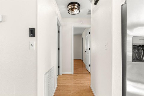 Villa ou maison à louer à Dunnellon, Floride: 2 chambres, 115.94 m2 № 1810336 - photo 11