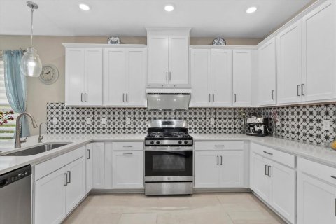 Villa ou maison à vendre à Sarasota, Floride: 4 chambres, 246.19 m2 № 1841565 - photo 5