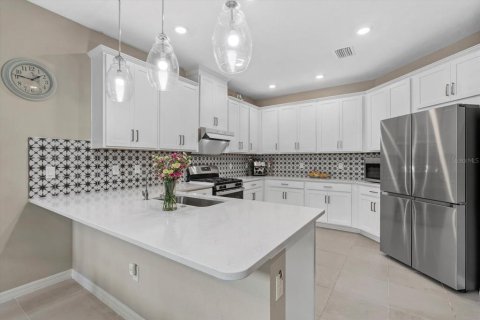 Villa ou maison à vendre à Sarasota, Floride: 4 chambres, 246.19 m2 № 1841565 - photo 7