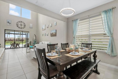 Villa ou maison à vendre à Sarasota, Floride: 4 chambres, 246.19 m2 № 1841565 - photo 4