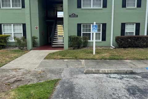 Copropriété à louer à Orlando, Floride: 3 chambres, 92.25 m2 № 2111182 - photo 2
