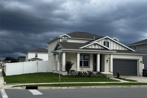 House in Ocala, Florida 4 bedrooms, 223.8 sq.m. № 2310080 - photo 2