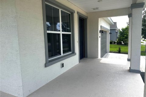 House in Ocala, Florida 4 bedrooms, 223.8 sq.m. № 2310080 - photo 11