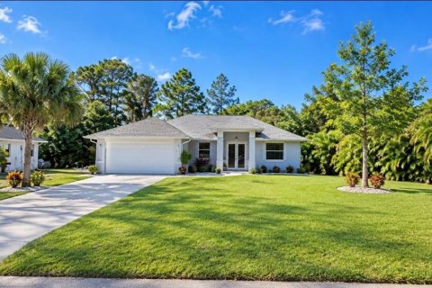 House in Lehigh Acres, Florida 3 bedrooms, 142.79 sq.m. № 2425843