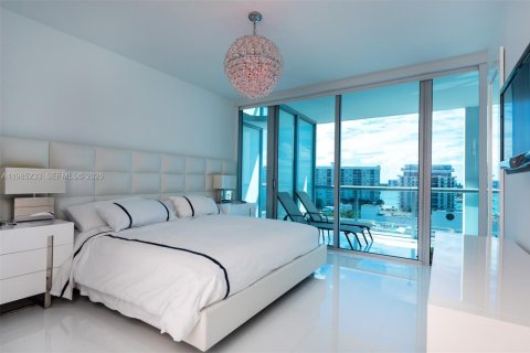 Condo in Miami Beach, Florida, 2 bedrooms  № 2046929 - photo 7