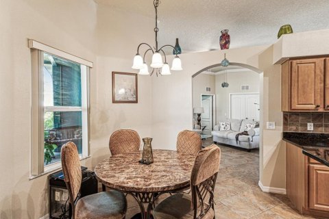 Villa ou maison à vendre à Brooksville, Floride: 3 chambres, 201.6 m2 № 1678050 - photo 10