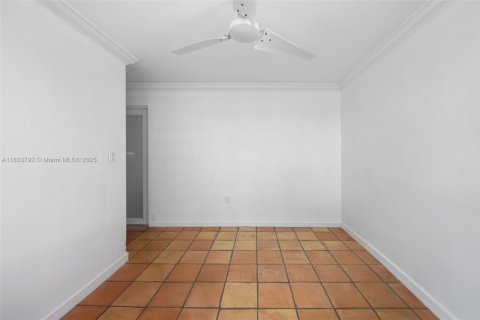 Condo in Fort Lauderdale, Florida, 1 bedroom  № 1939705 - photo 12