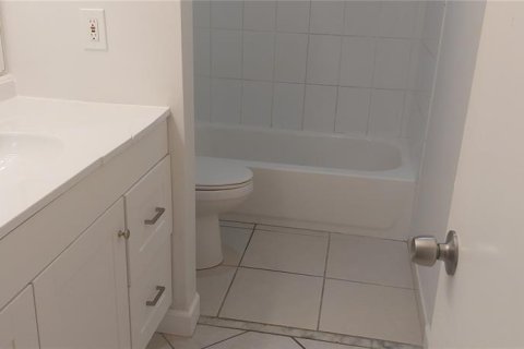 Copropriété à vendre à Altamonte Springs, Floride: 3 chambres, 131.55 m2 № 2099225 - photo 13
