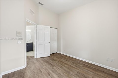 Touwnhouse à vendre à Riviera Beach, Floride: 3 chambres, 137.68 m2 № 1999414 - photo 24