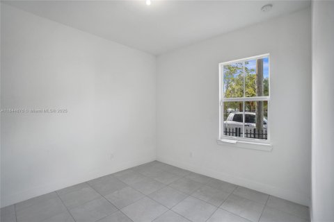 Townhouse in Delray Beach, Florida 3 bedrooms, 166.57 sq.m. № 1841117 - photo 7