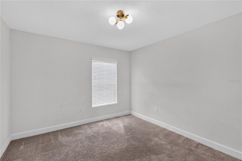 House in Sebring, Florida 4 bedrooms, 188.87 sq.m. № 2203546 - photo 26