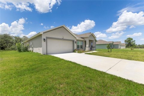House in Sebring, Florida 4 bedrooms, 188.87 sq.m. № 2203546 - photo 5