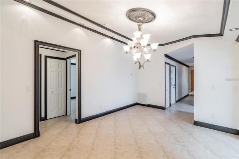 Casa en venta en Kissimmee, Florida, 3 dormitorios, 132.66 m2 № 1876748 - foto 15