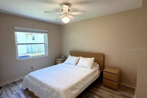 House in Sebring, Florida 2 bedrooms, 106.19 sq.m. № 2195905 - photo 8