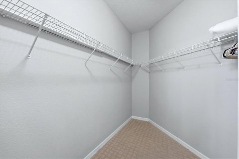 Condo in Venice, Florida, 3 bedrooms  № 2395896 - photo 24