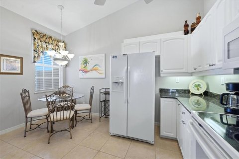 Condo in Venice, Florida, 3 bedrooms  № 2395896 - photo 10