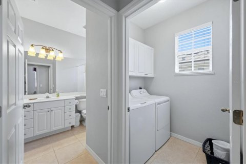 Condo in Venice, Florida, 3 bedrooms  № 2395896 - photo 30