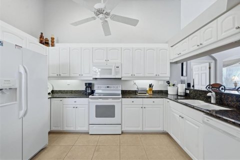 Condo in Venice, Florida, 3 bedrooms  № 2395896 - photo 12