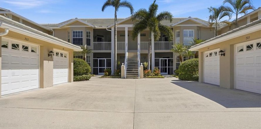Condo in Venice, Florida, 3 bedrooms  № 2395896