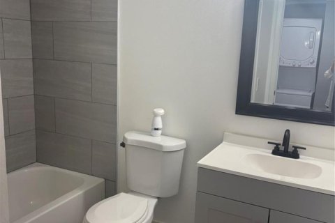Condo in Margate, Florida, 2 bedrooms  № 2261238 - photo 7