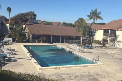 Condo in Margate, Florida, 2 bedrooms  № 2261238 - photo 12