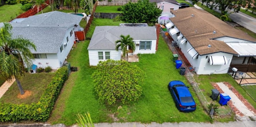 Villa ou maison à Hollywood, Floride 2 chambres, 73.95 m2 № 2401089