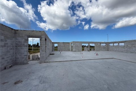 Casa en venta en Cape Coral, Florida, 3 dormitorios, 240.62 m2 № 2097448 - foto 4