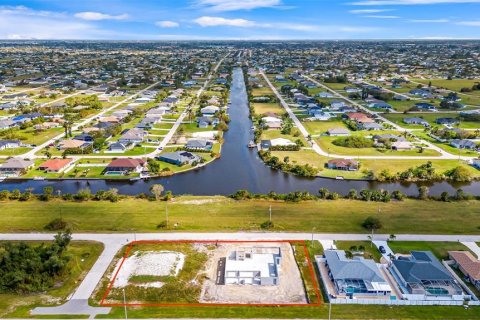 Casa en venta en Cape Coral, Florida, 3 dormitorios, 240.62 m2 № 2097448 - foto 18