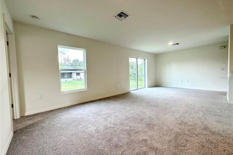 Villa ou maison à vendre à Port Charlotte, Floride: 3 chambres, 112.78 m2 № 2403135 - photo 8