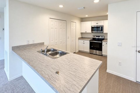 Villa ou maison à vendre à Port Charlotte, Floride: 3 chambres, 112.78 m2 № 2403135 - photo 6