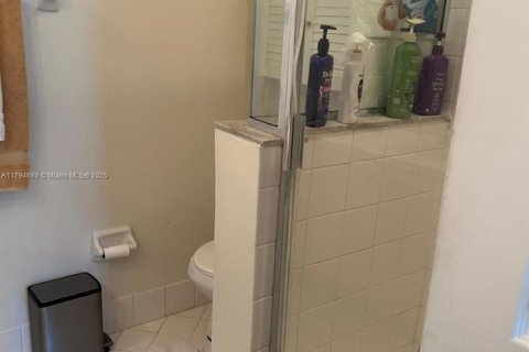 Townhouse in Homestead, Florida 4 bedrooms, 163.69 sq.m. № 1874481 - photo 11