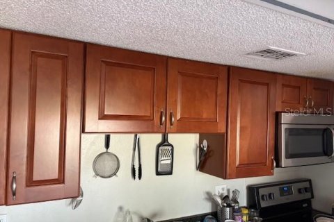 Apartamento en alquiler en Oldsmar, Florida, 2 dormitorios, 85.01 m2 № 1688346 - foto 8
