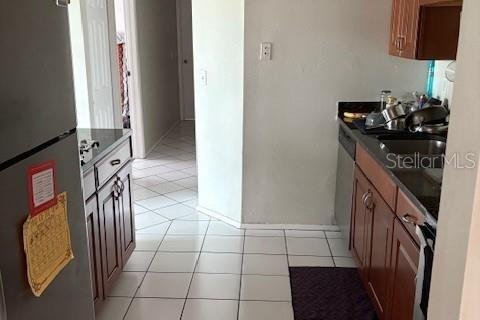 Apartamento en alquiler en Oldsmar, Florida, 2 dormitorios, 85.01 m2 № 1688346 - foto 10