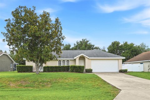 House in Davenport, Florida 4 bedrooms, 147.53 sq.m. № 2201783