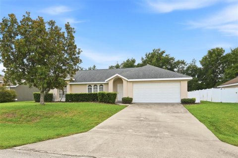 House in Davenport, Florida 4 bedrooms, 147.53 sq.m. № 2201783 - photo 2