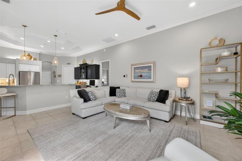 House in Lakewood Ranch, Florida 3 bedrooms, 246.66 sq.m. № 2149311 - photo 16