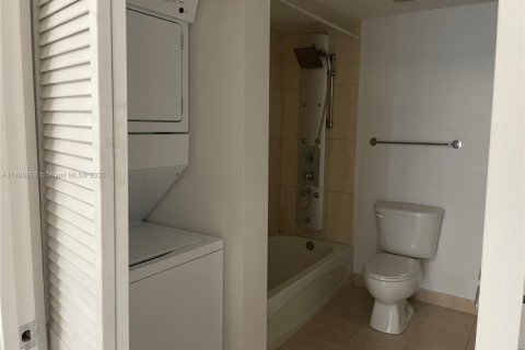 Copropriété à louer à Miami, Floride: 1 chambre, 76.27 m2 № 1807169 - photo 28