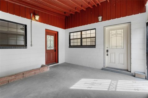 Casa en venta en Gainesville, Florida, 3 dormitorios, 120.4 m2 № 1686962 - foto 2