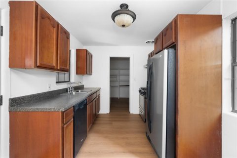 Casa en venta en Gainesville, Florida, 3 dormitorios, 120.4 m2 № 1686962 - foto 5