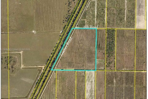 Commercial property in LaBelle, Florida № 1801019 - photo 1