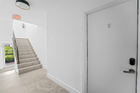 Condominio en venta en Miami Beach, Florida, 2 dormitorios, 85.47 m2 № 1961990 - foto 15