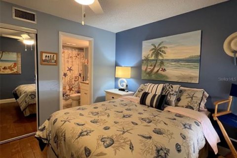 Copropriété à louer à Sarasota, Floride: 2 chambres, 106.37 m2 № 2386388 - photo 9