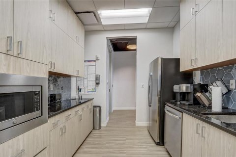 Propiedad comercial en alquiler en Orlando, Florida № 1690896 - foto 19